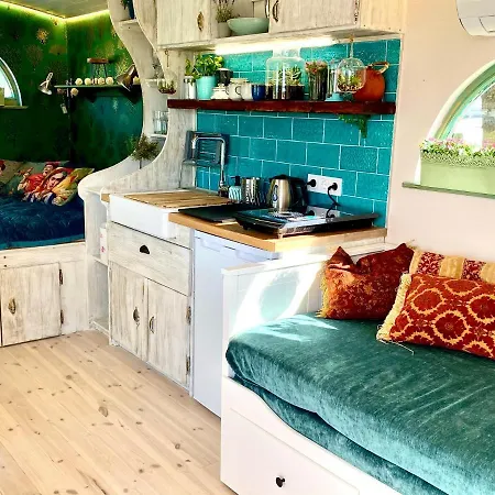 Bohemian Eco At Balaton Kisapati
