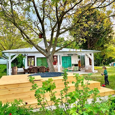Bohemian Eco At Balaton Apartment